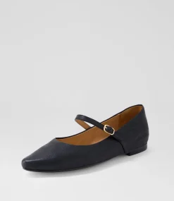 Women TOP END Flats-Sairo Black Leather Ballet Flats