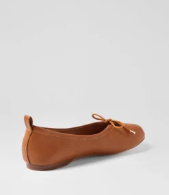 Women I LOVE BILLY Flats-Sesiko Tan Flat Shoes