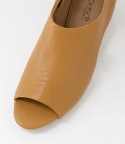 Women SUPERSOFT Comfort|Wedges-Shai Dark Tan Leather Sandals
