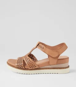 Women SUPERSOFT Comfort|Heels-Social Dark Tan Leather Sandals
