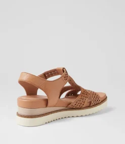 Women SUPERSOFT Comfort|Heels-Social Dark Tan Leather Sandals