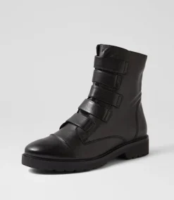 Women SUPERSOFT Boots-Solane Black Leather Ankle Boots