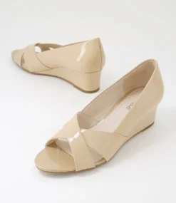 Women SUPERSOFT Comfort|Wedges-Suranne Nude Crinkle Patent Sandals