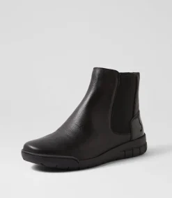 Women SUPERSOFT Boots|Comfort-Tailen Black Leather Patent Chelsea Boots