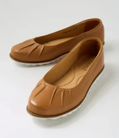 Women SUPERSOFT Comfort|Flats-Tennessee Dark Tan Leather Ballet Flats