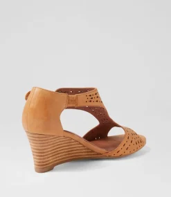 Women ISABELLA ROSSI Heels|Sandals-Udola Tan Leather Sandals
